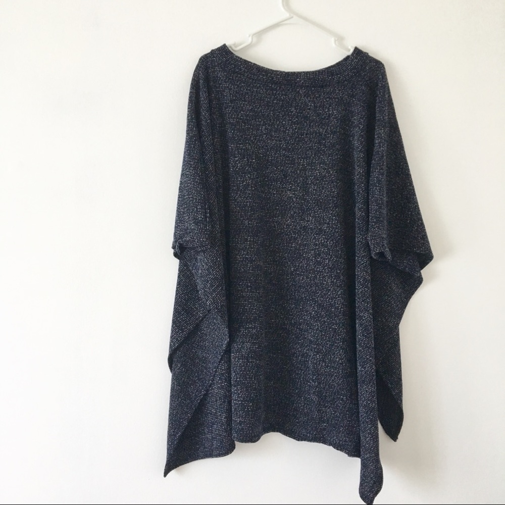 LAST 1 ! Loose fit trapeze poncho tunic top - Picture 8 of 8